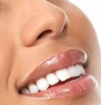 روش های ساده و کاربردی برای درخشان شدن دندان ها